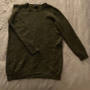 Forever 21 Forest Green Crew Neck Sweater